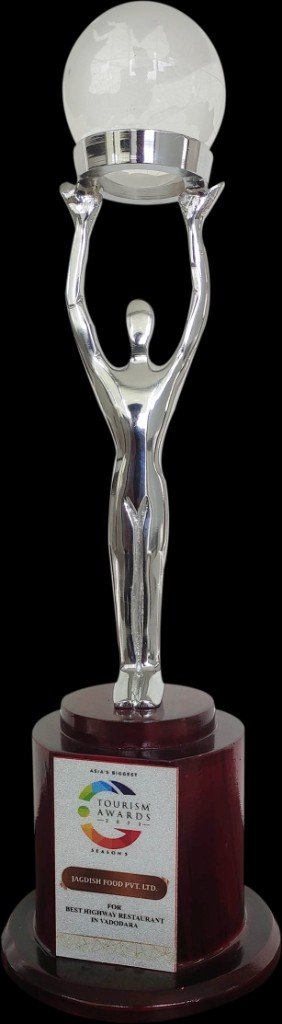 Trophy for Best Highway Restaurant in Vadodara